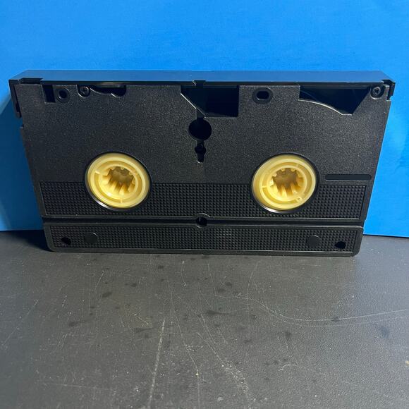 Walt Disney’s Classic Cinderella VHS Movie (1995 Black Diamond) - Clamshell Case - Picture 7 of 7